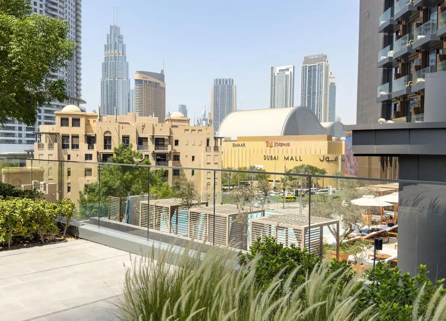 Al-Fannan At Burj Royale - Best Downtown Dubai City View - Brand New Luxury 1 Bedroom Apartment