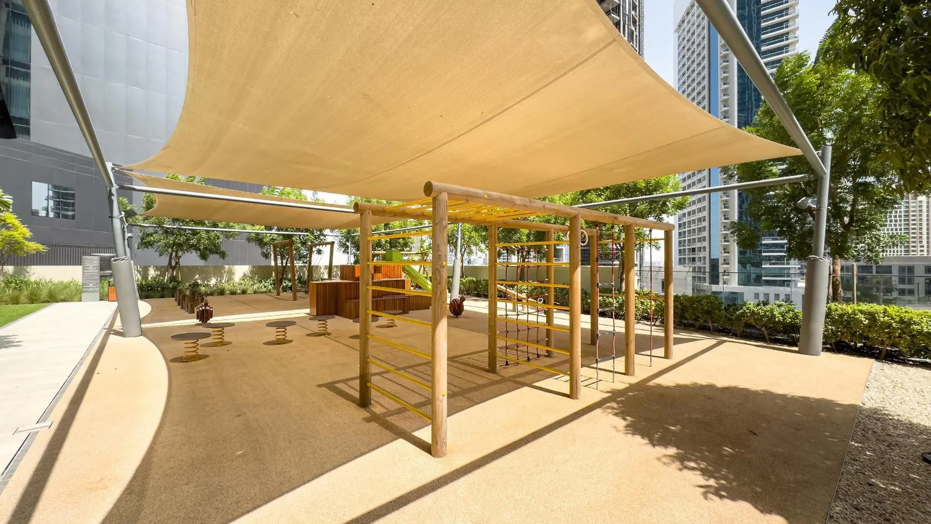 Al-Fannan At Burj Royale - Best Downtown Dubai City View - Brand New Luxury 1 Bedroom Apartment