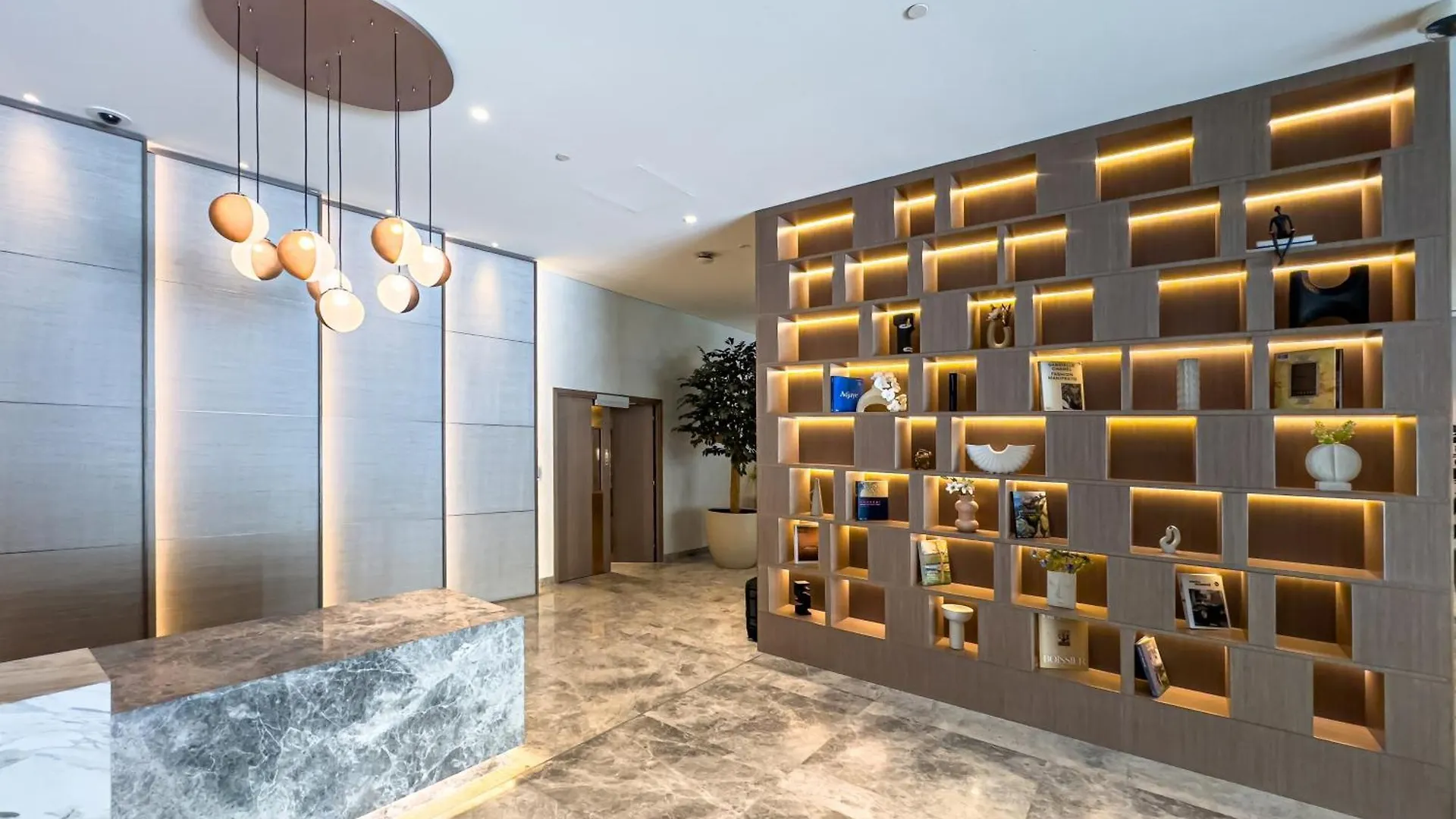 Al-Fannan At Burj Royale - Best Downtown Dubai City View - Brand New Luxury 1 Bedroom Apartment United Arab Emirates